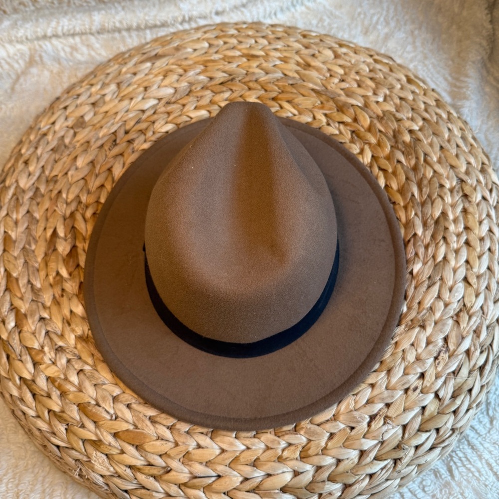 H&M Tan Fedora with Black Band